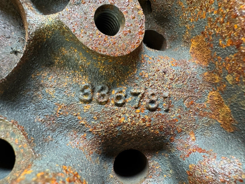 44724318