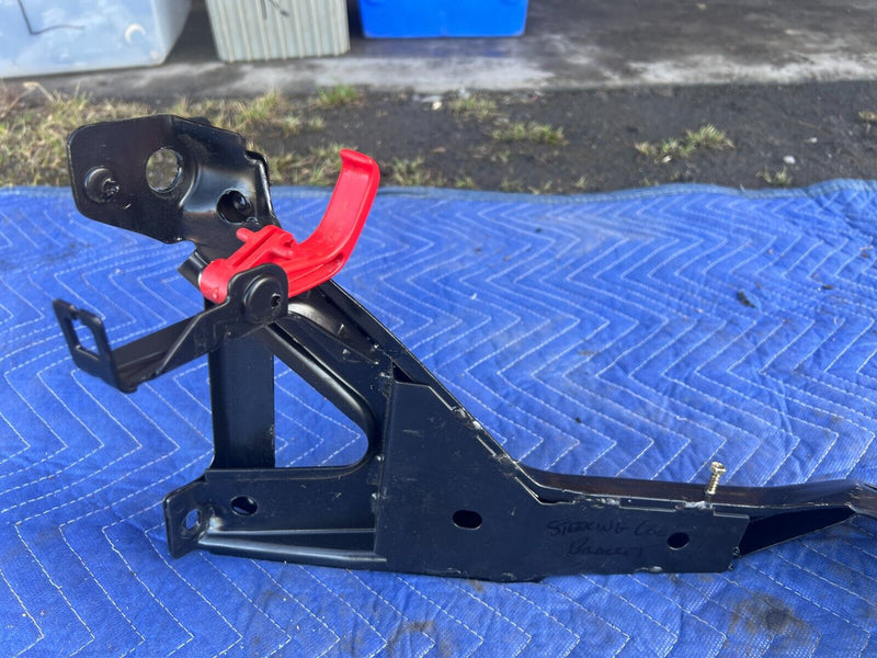 1984-1989 Volvo 740 760 Sedan Steering Column Dash Bracket Brace OEM #1575EM
