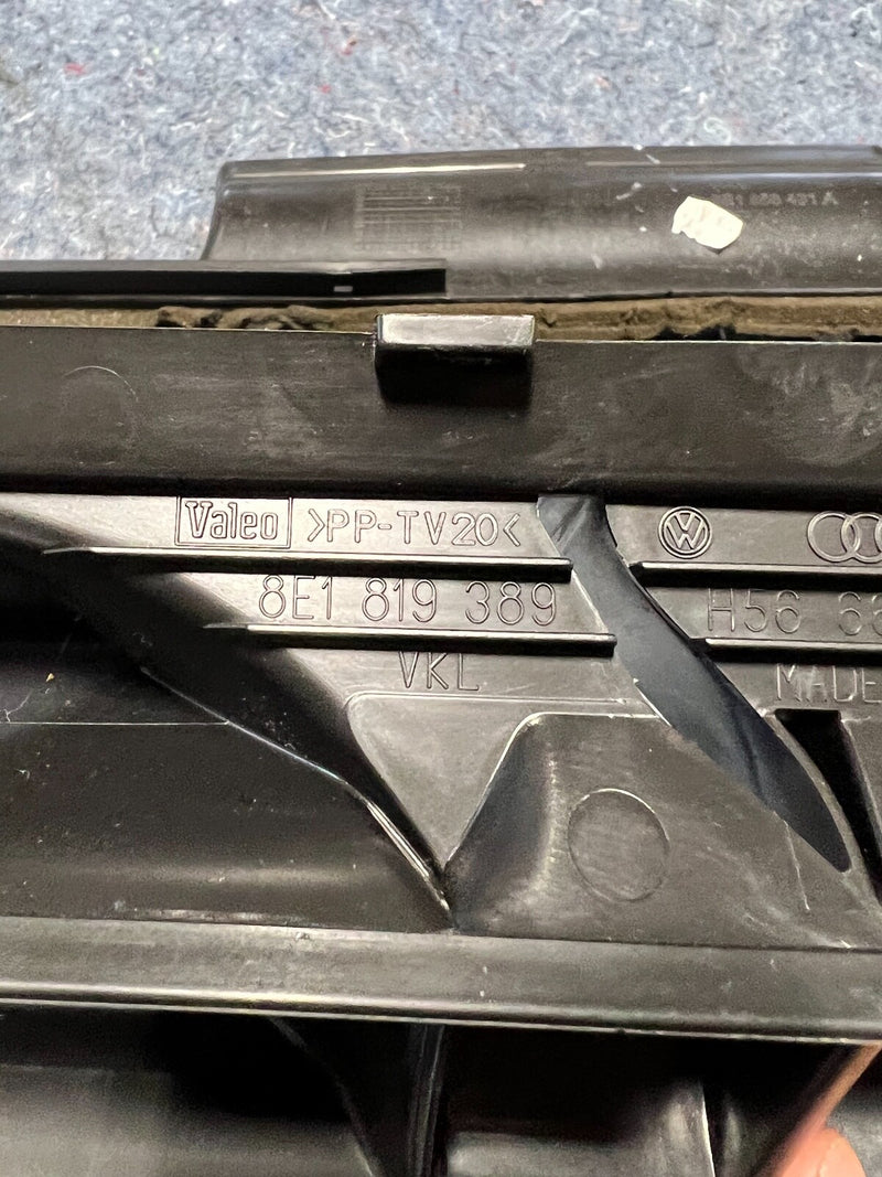 46762593