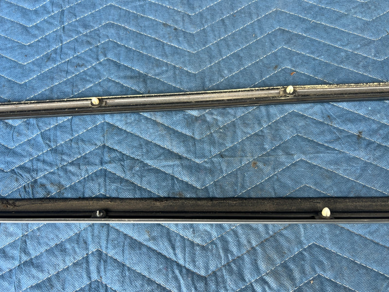 47058394