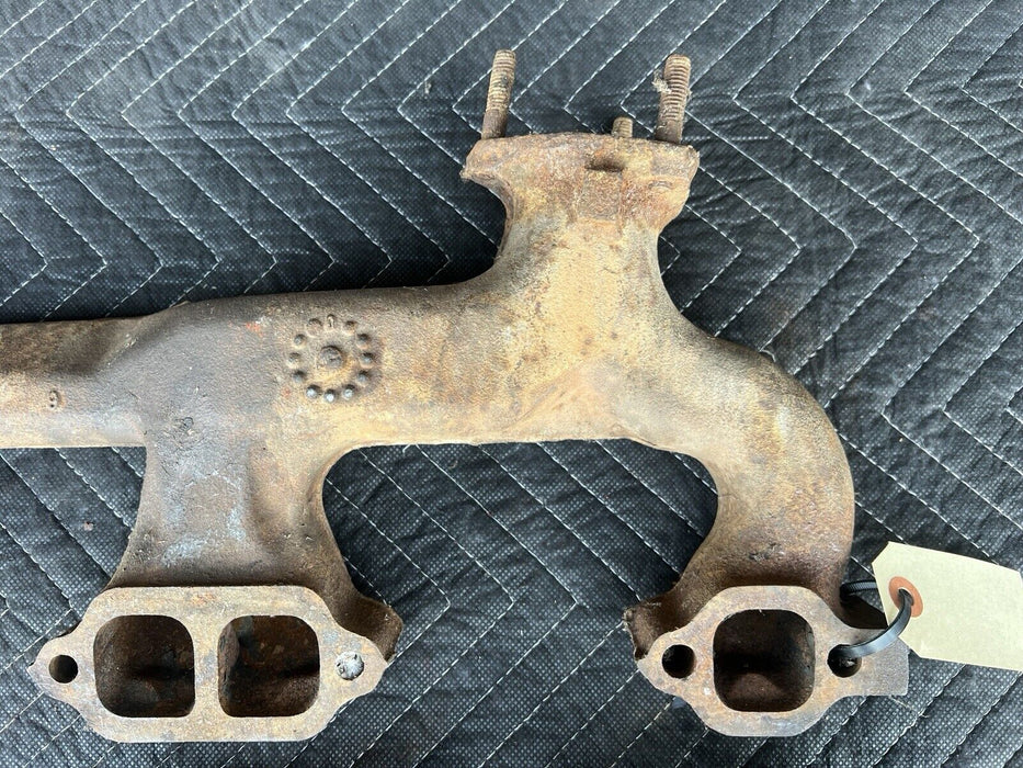 Chevy Small Block Exhaust Manifolds SBC 336710 &  Camaro #3558E