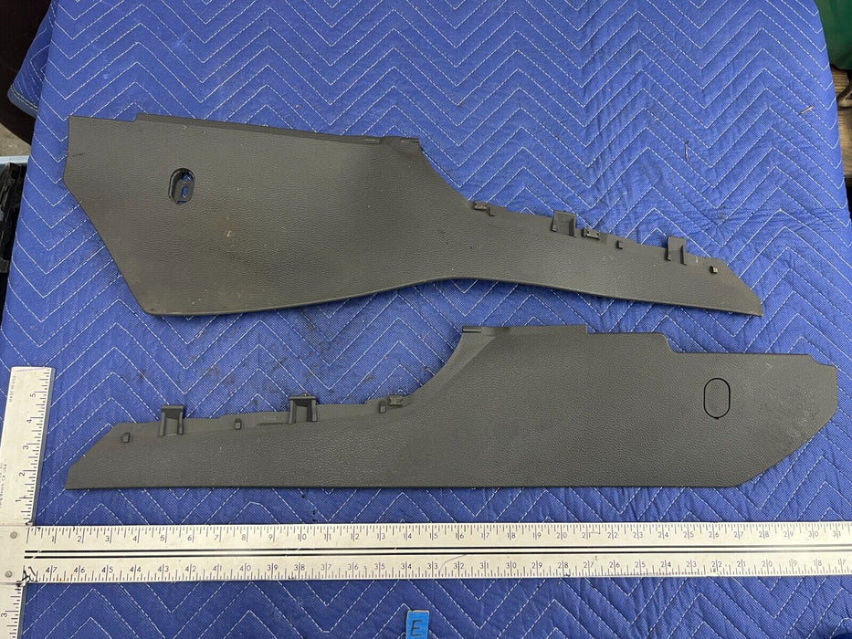 2006-2010 VW Jetta 2.5L Center Console LH RH Trim Cover Panel 1K5863045 OE#126MC