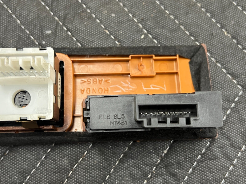 46764982