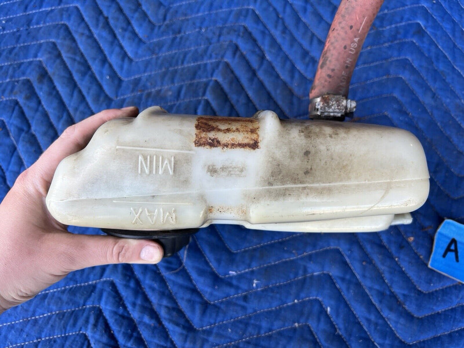 1986-1993 Volvo 240 244 245 Coolant Expansion Tank Reservoir Antifreeze #3772E