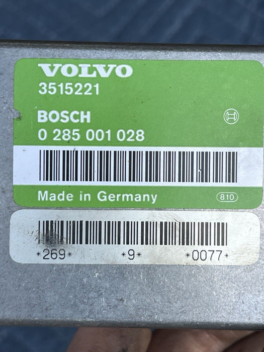 1986-1993 Volvo 240 244 245 Bosch 3515221 Body Control Unit Computer #3692E