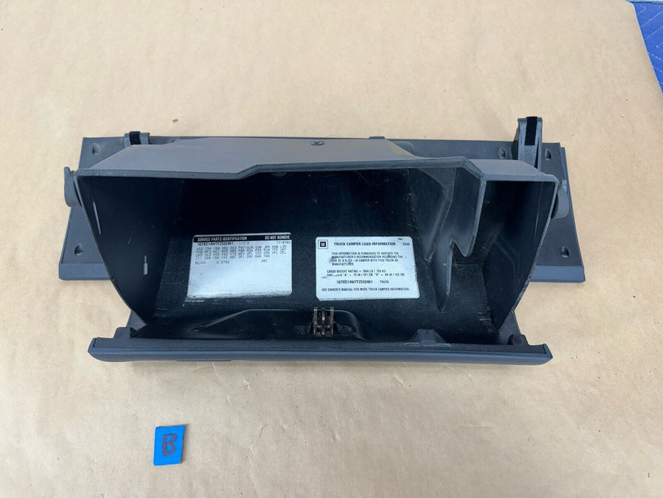 1995-1999 Chevy GMC Silverado Sierra Blue Glove Box Assembly 15991692 #3450EJ