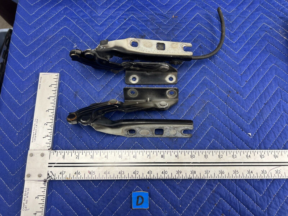 2006-2010 VW Jetta 2.5L Bonnet Hood Hinge Latch Pair LH RH 1K0823302C OEM #117MC