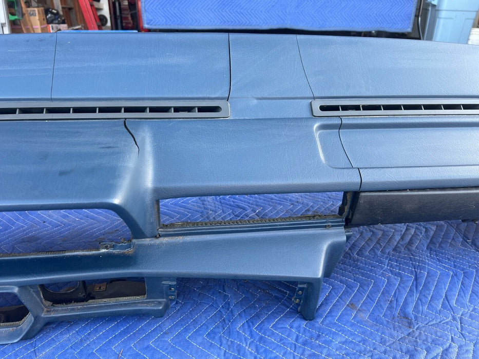 1984-1989 Volvo 740 760 Sedan Blue Dashboard Dash Panel Trim Assembly OEM#1574EM