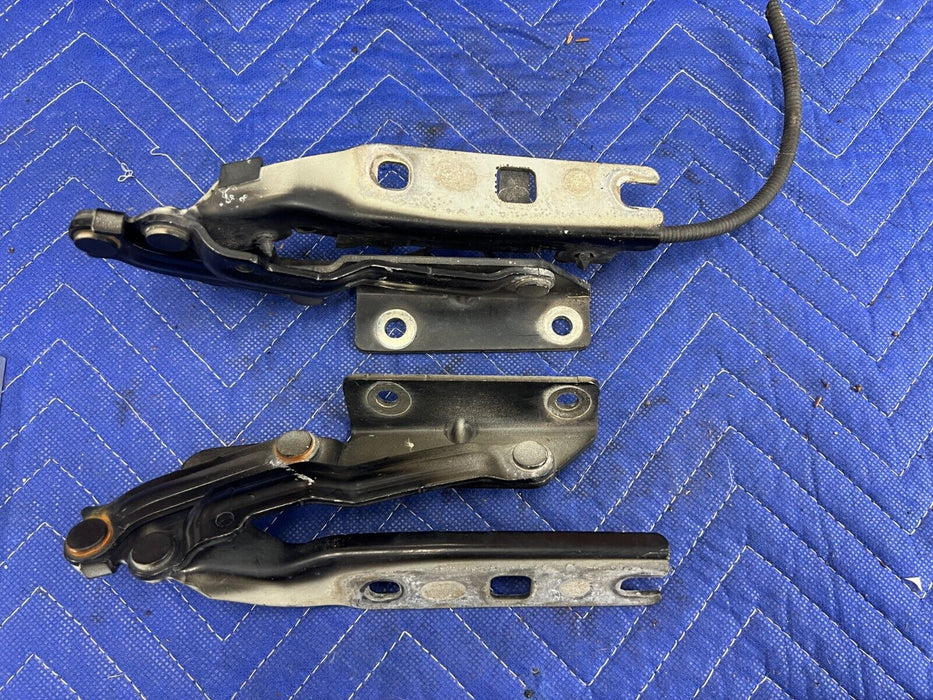 2006-2010 VW Jetta 2.5L Bonnet Hood Hinge Latch Pair LH RH 1K0823302C OEM #117MC