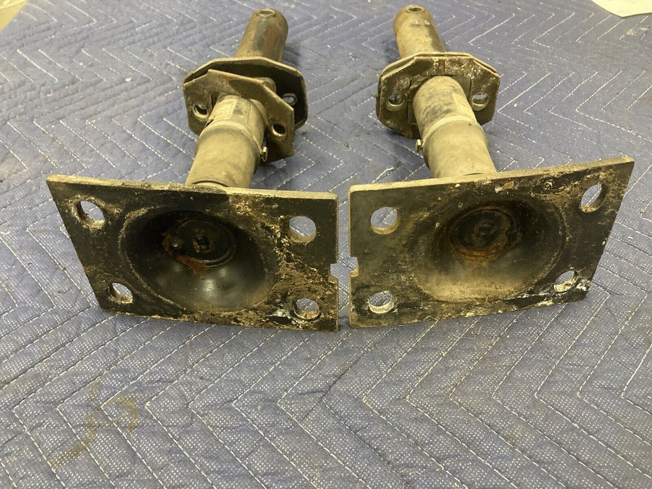 1975-1985 Volvo 242 240 244 245 Front Bumper Shocks Mounts Pair LH RH OEM #1667M