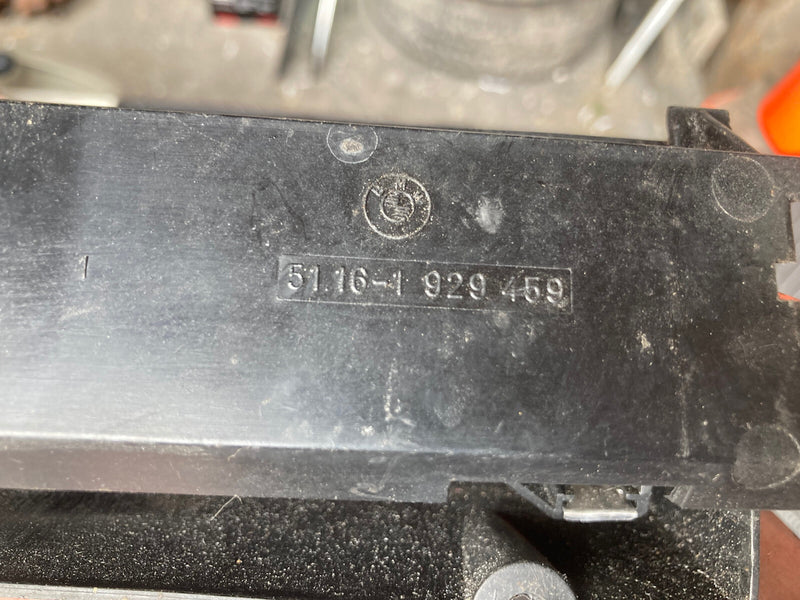46764989