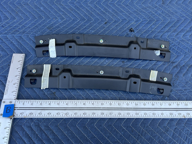 47013054