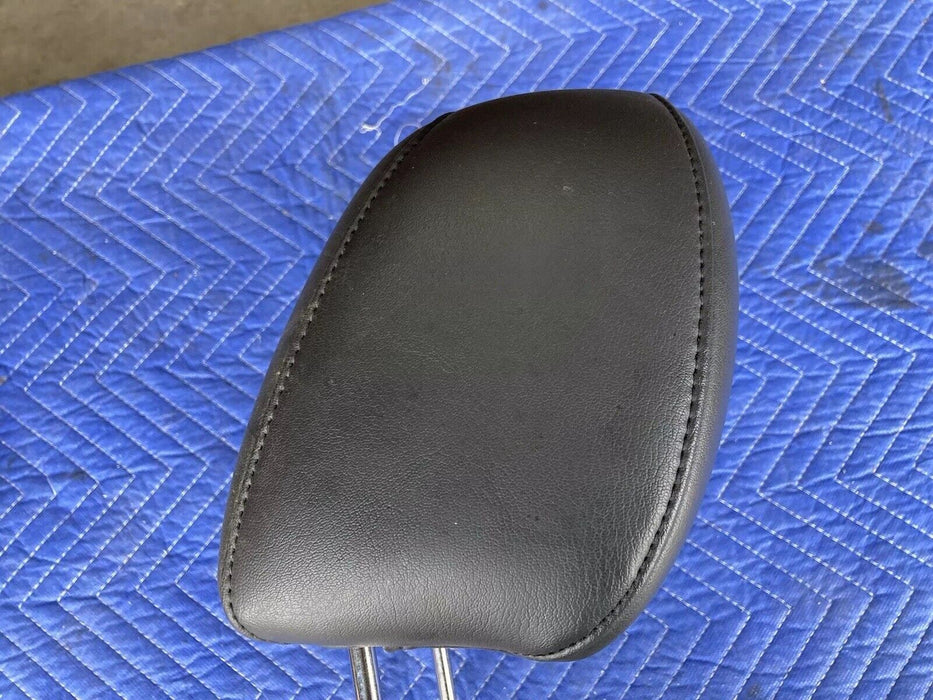 2006-2016 Chevy Impala GM Front Seat Headrest Black Leather OEM #3157M