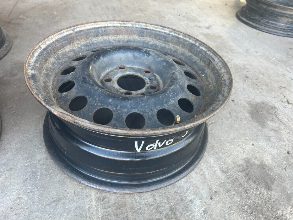 1984-1989 Volvo 740 760 Sedan Steel Wheel Rim Set 4.5Jx15x25 1329537 OEM #1713EM