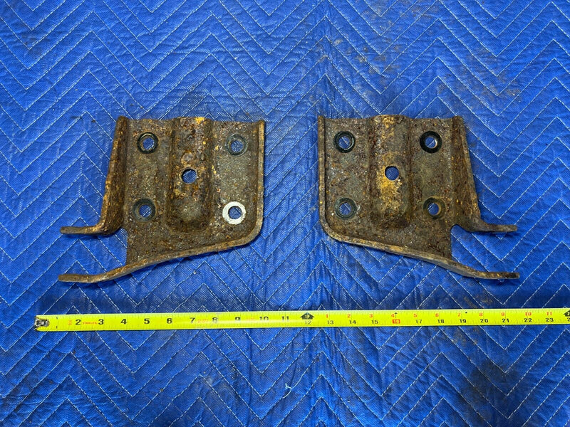 2006-2010 Hummer H3 Rear LH & RH Suspension U Bolt Axle Plate Pair OEM #1502EM