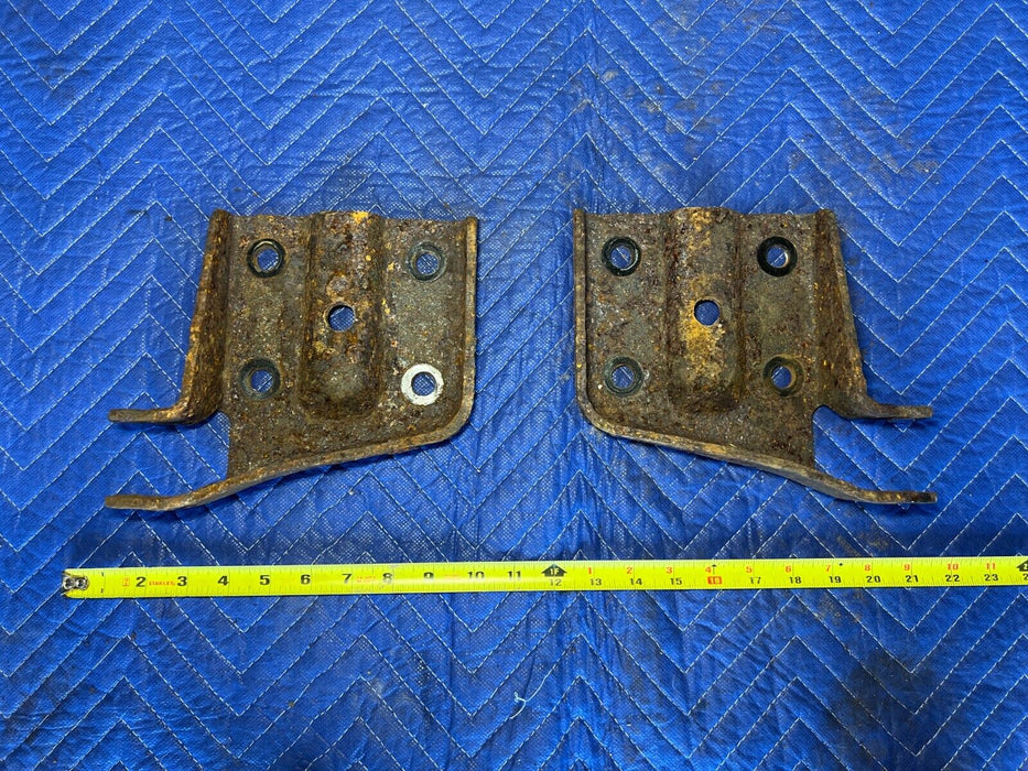 2006-2010 Hummer H3 Rear LH & RH Suspension U Bolt Axle Plate Pair OEM #1502EM