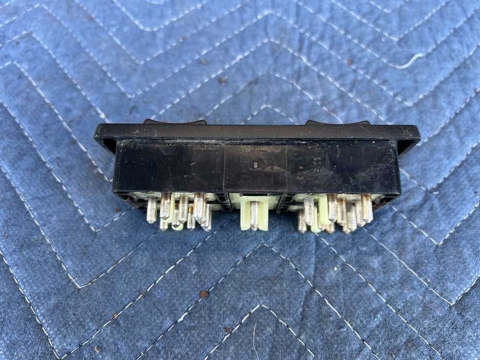 1986-1993 Volvo 240 244 245 Driver Master Door Window Switch 1347035 OEM #3664E