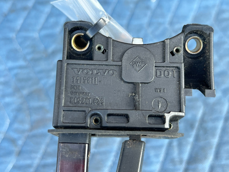 46379303