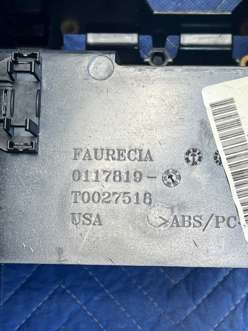 43771122