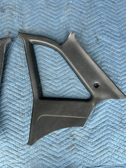 47058316