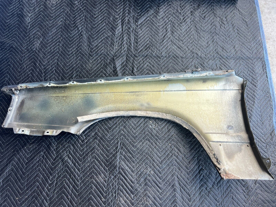 1984-1989 Volvo 740 760 Front Right Passenger Fender Blue Metallic OEM #1674EM