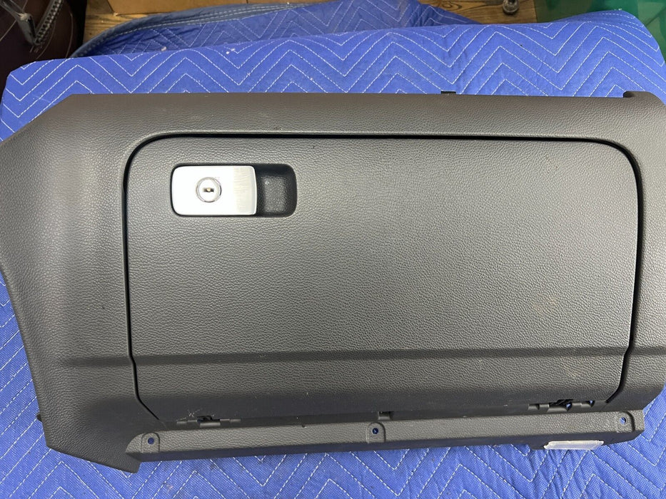 2006-2010 VW Jetta 2.5L Glove Box Compartment Assembly 1K1857290 OEM #134MC