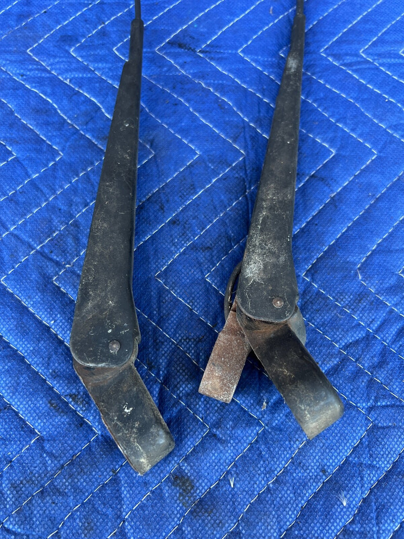 46765082
