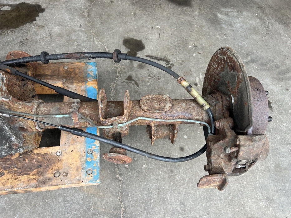 1986-1993 Volvo 240 244 245 Complete Rear Axle Assembly Dana 30 1031 OEM #3749E