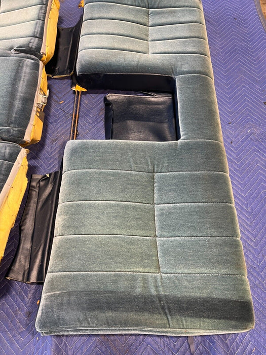 1984-1989 Volvo 740 760 Sedan Blue Cloth Rear Bench Seat 1365805 OEM #1561EM