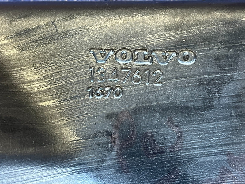 46768905