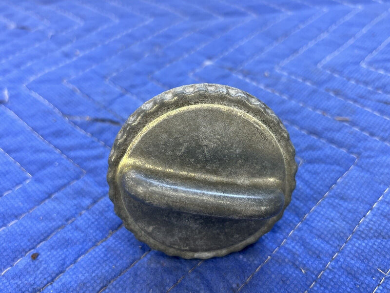 1975-1985 Volvo 240 242 244 245 Early Style Gas Cap 1254463 OEM #3857E