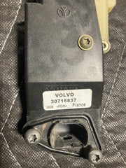 46763355