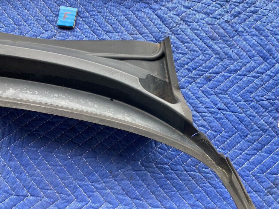 2006-2016 Chevy Impala GM Cowl Wind Screen Left Right 20780909 Trim OEM #3172M