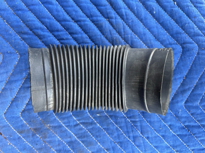 1986-1993 Volvo 240 244 245 MAF Airbox Snorkel Intake Tube 1276669 OEM #3789E