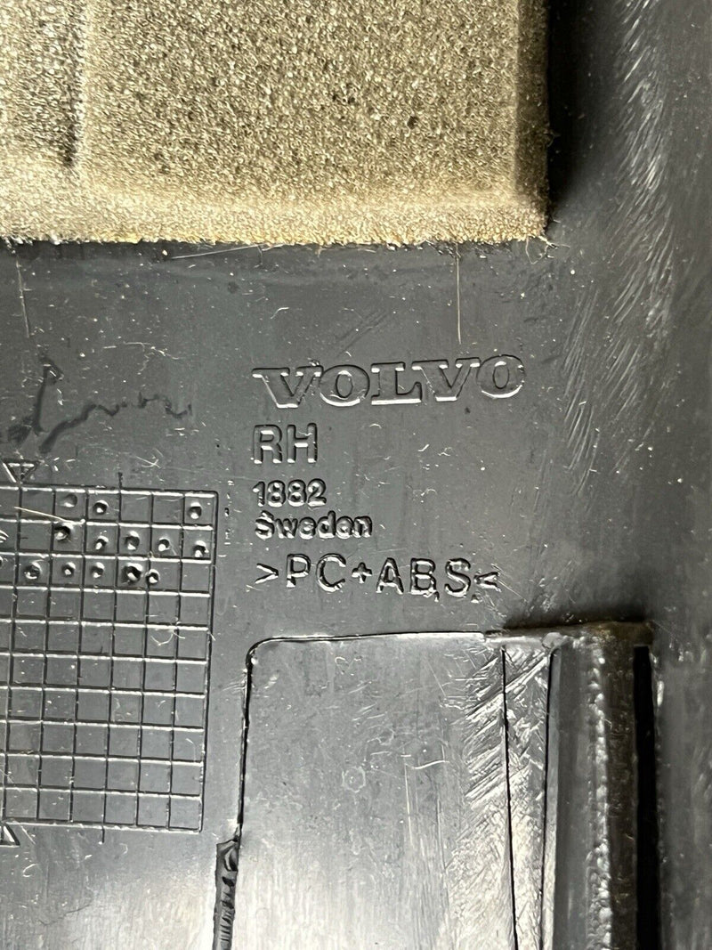43770463