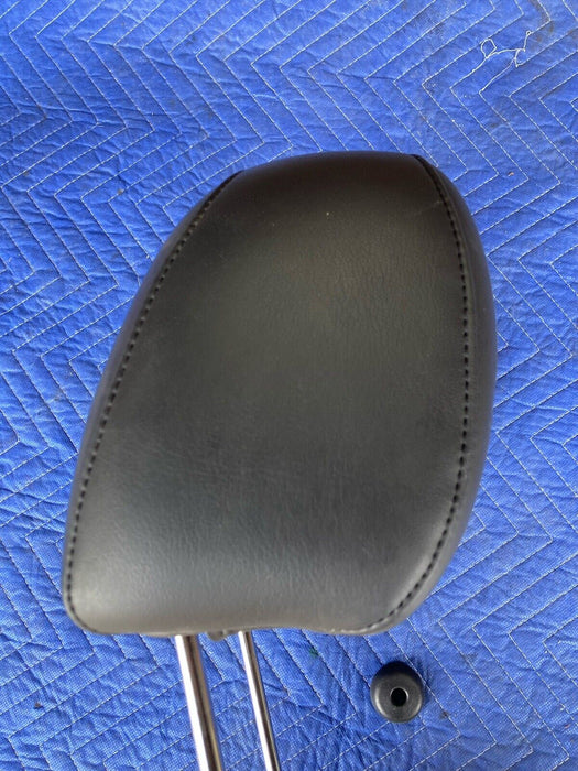 2006-2016 Chevy Impala GM Front Seat Headrest Black Leather OEM #3158M