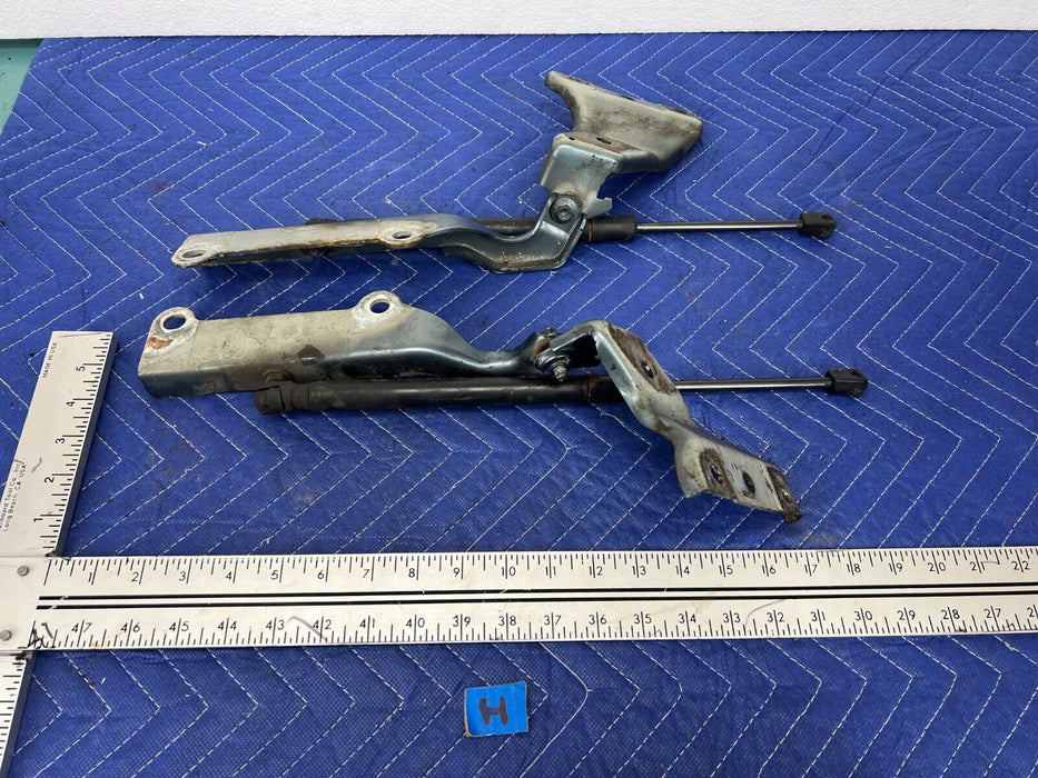 2006-2010 Hummer H3 LH & RH Hood Engine Bonnet Hinge Pair 15830667 OEM #1436EM