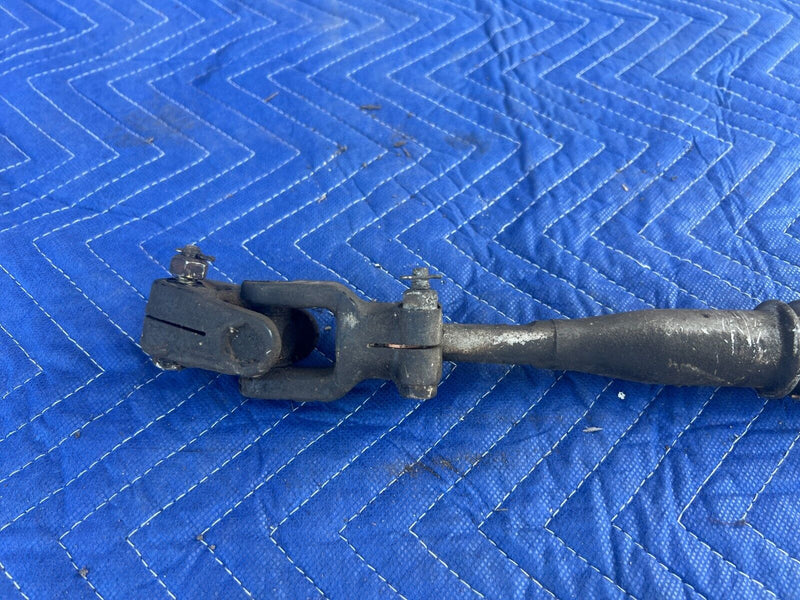 1984-1989 Volvo 740 760 Sedan Steering Column Intermediate I Shaft OEM #1718EM