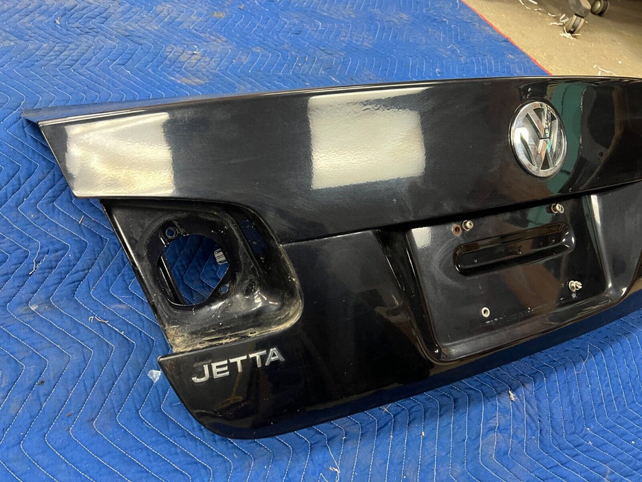 2006-2010 VW Volkswagen Jetta 2.5L Rear Black Trunk Deck Lid Assembly OEM #142MC