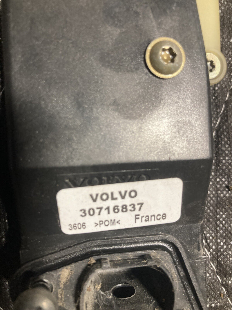 46763355