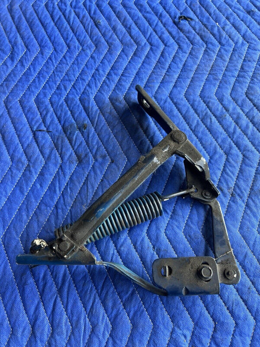 1986-1993 Volvo 240 244 245 Left & Right Hood Hinge Pair Bonnet OEM #3735E