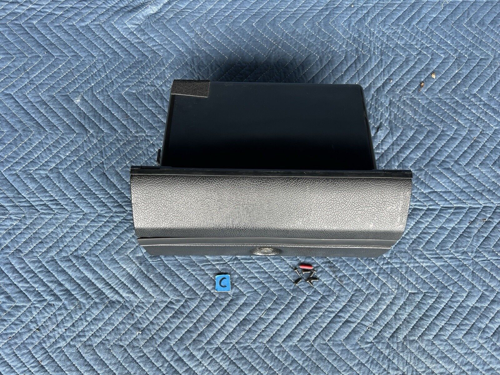 1986-1993 Volvo 240 244 245 Complete Glove Box Assembly Black NICE