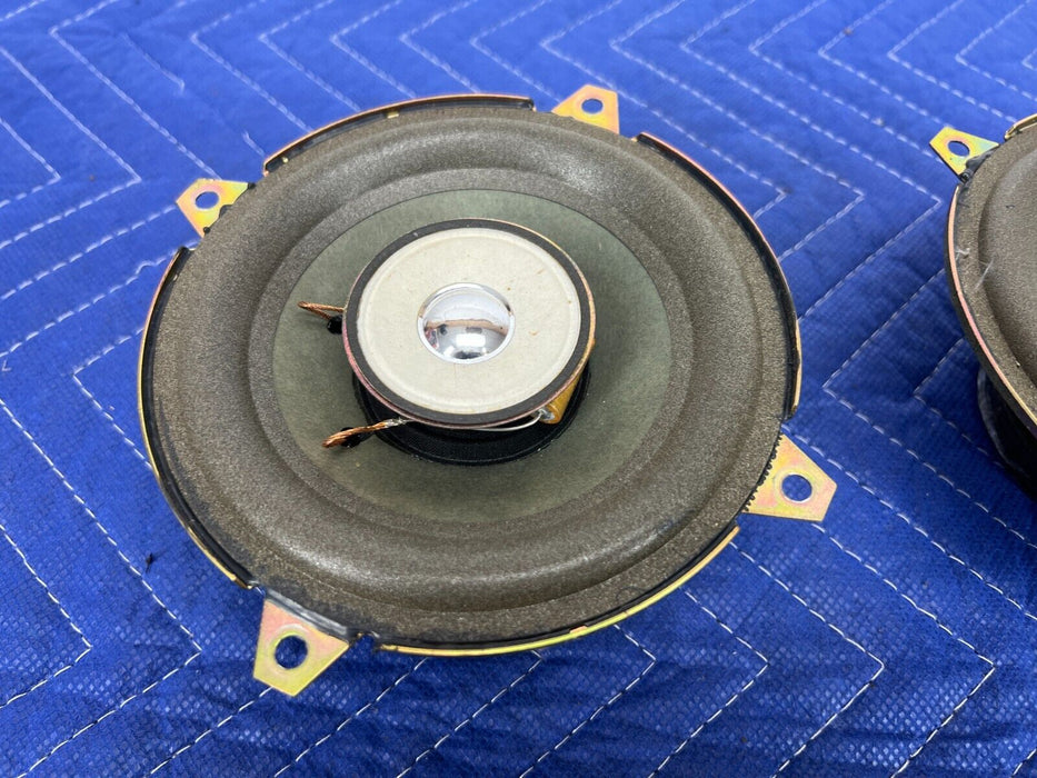 1984-1989 Volvo 740 760 Sedan Front Left Right Speaker Tweeter 1362240 OE#1545EM