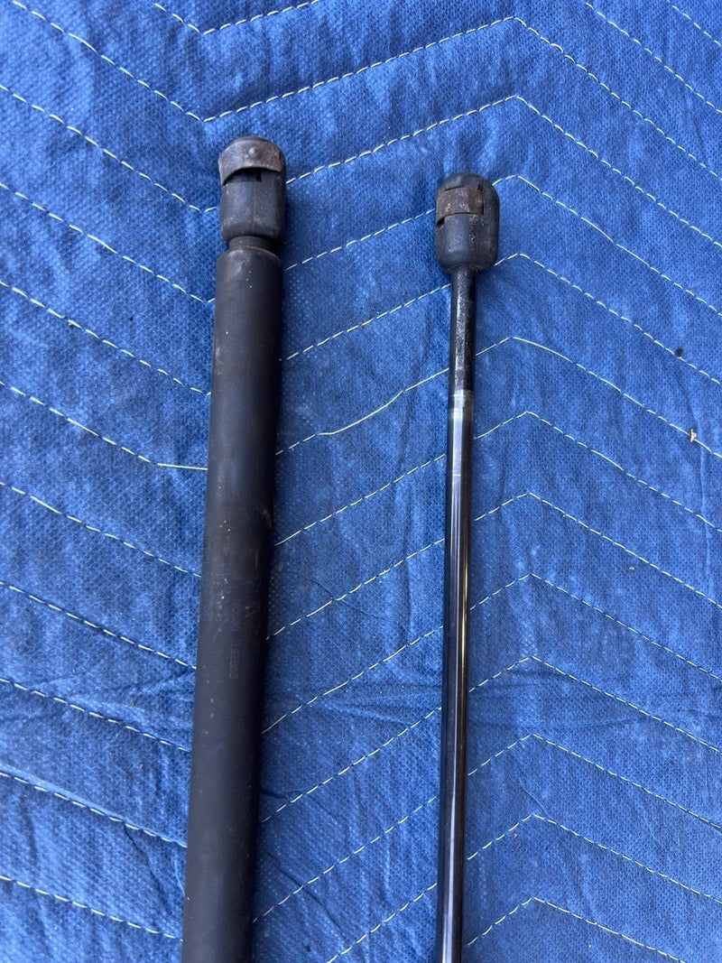 1998-2003 Jaguar XJR XJ8 X308 Front Hood Strut Support Shocks L & R OEM #4648E