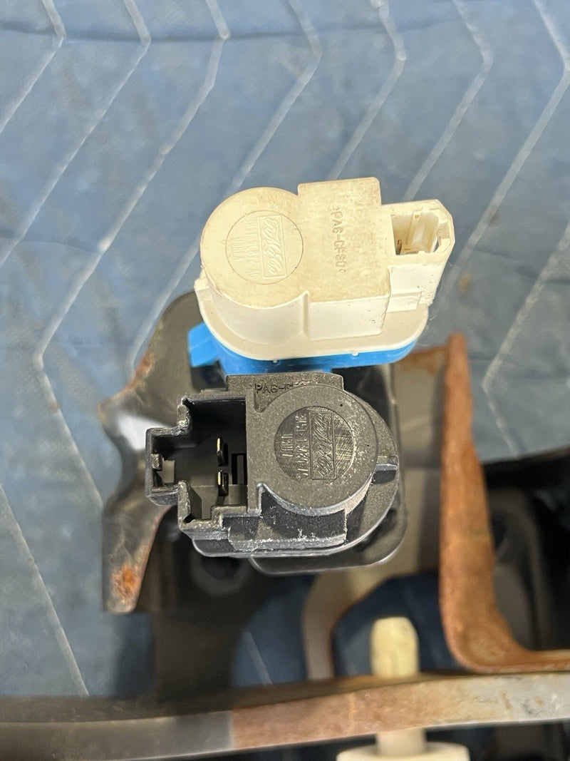 2008-2015 Volvo XC70 S80 Brake Pedal Assembly & Arm Lever 31201792 OEM #4216E