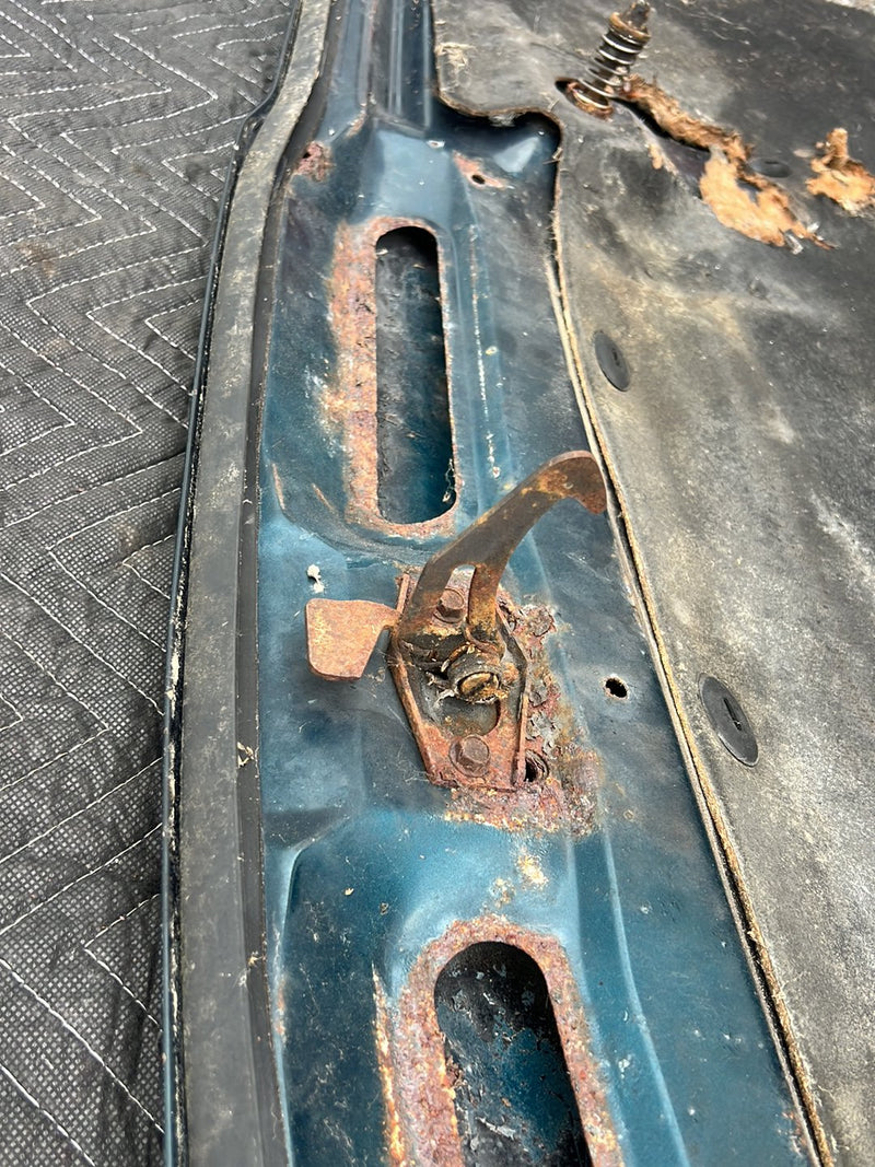 1990-1992 Volvo 740 745 940 Front Engine Bonnet Hood Panel Blue Green OE #6003EM