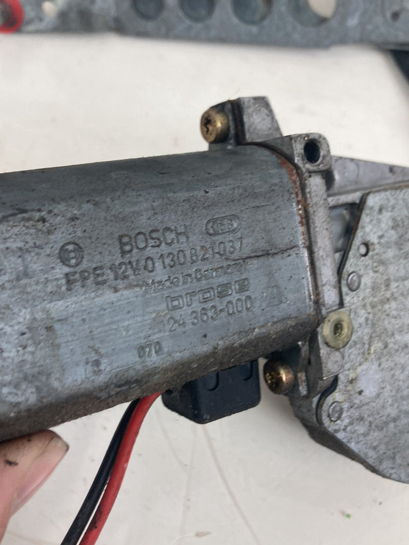 1986-1993 Volvo 240 244 Window Regulator Passenger Rear Bosch 1315023 OEM #4877M