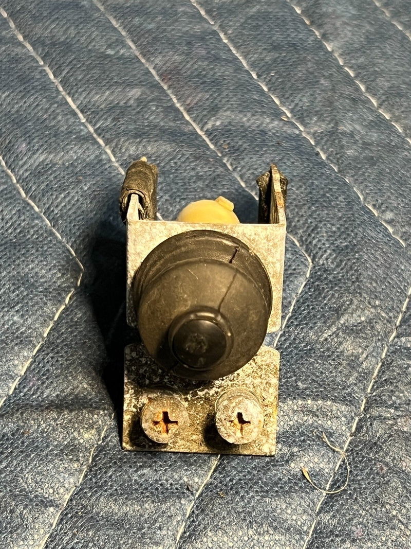 1983-1985 Porsche 944 Door Open Close Contact Dome Light Switch OEM #2492EM