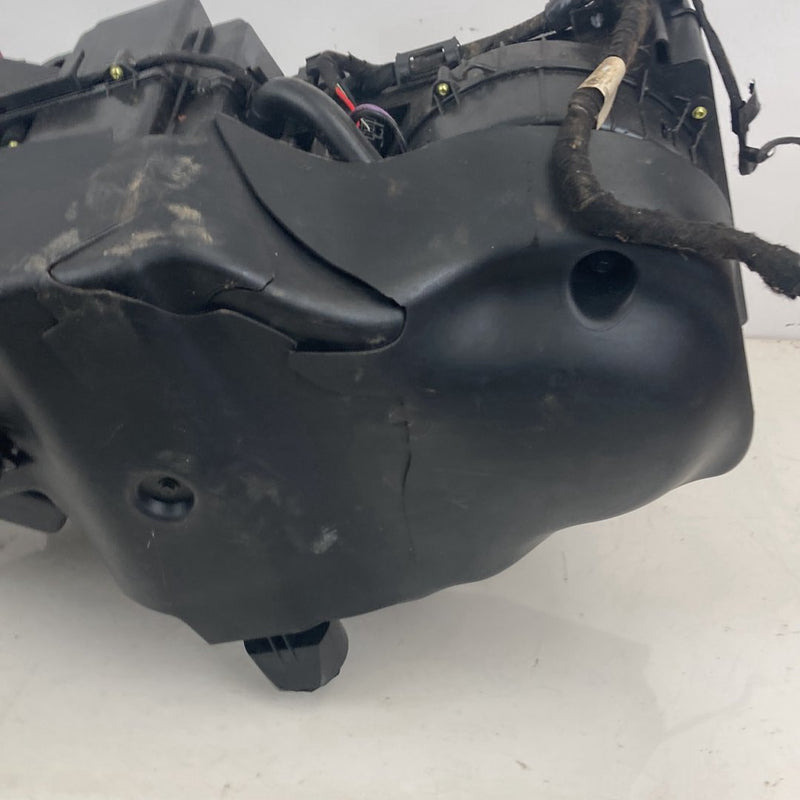 2007-2014 Chevrolet Silverado GMT900 HVAC Box Heater Core 22986273 OEM #5334M