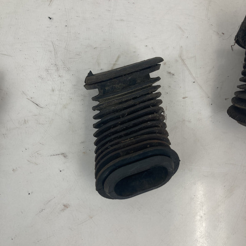 1981-1985 Volvo 240 245 Door Wiring Boot Set of 4 1259482 1259482 OEM